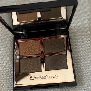 Charlotte Tilbury Eyeshadow Quad - Gold and Brown Hues